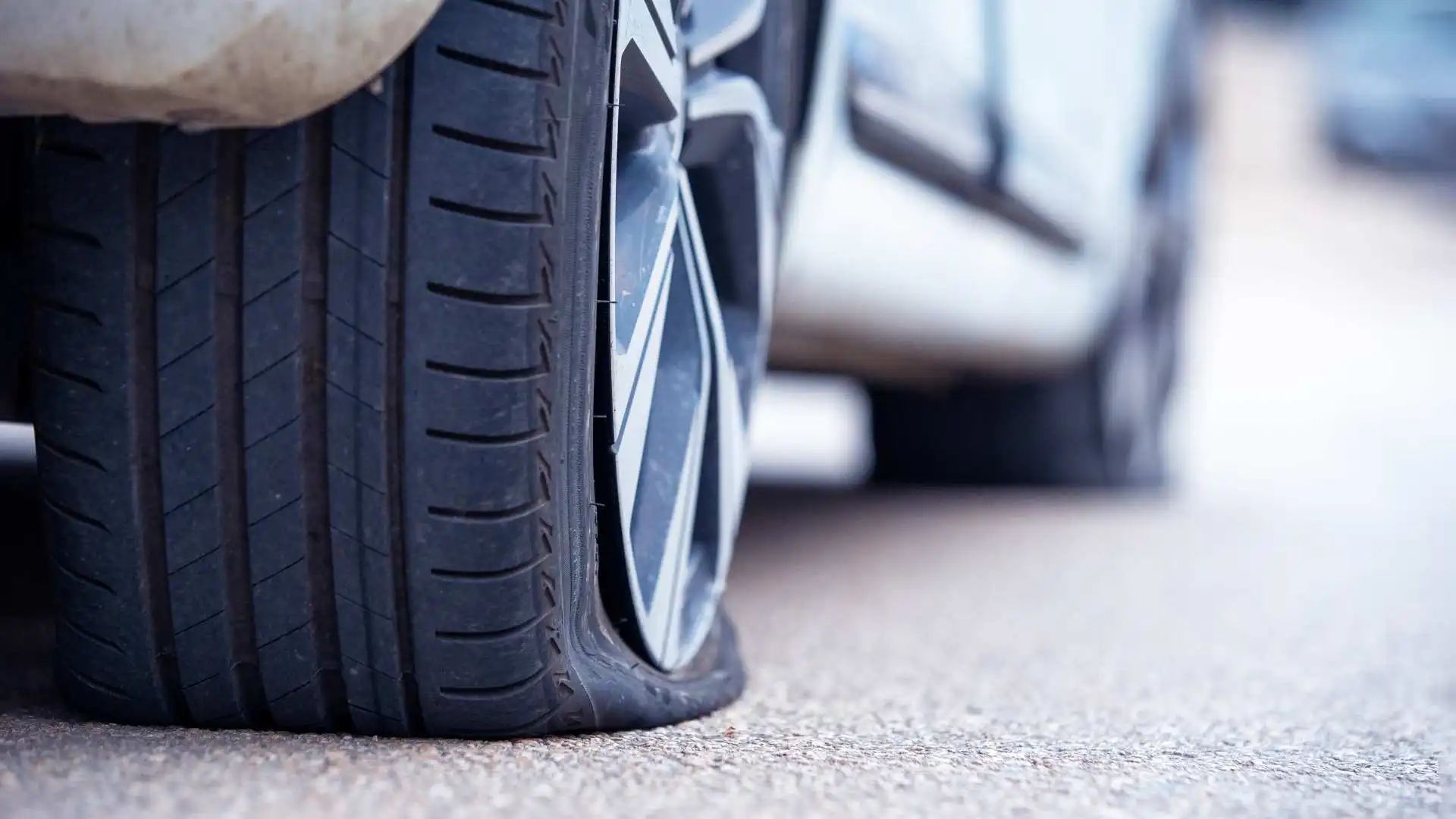 Flat Tire Assistance in ElPaso